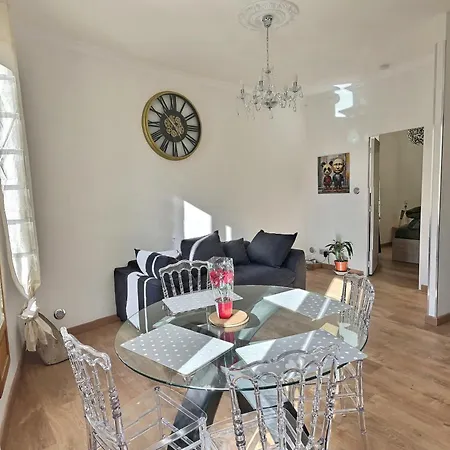 Appartement De Charme Avec Balcon Au Pied Des Commerces Béziers Esterno foto