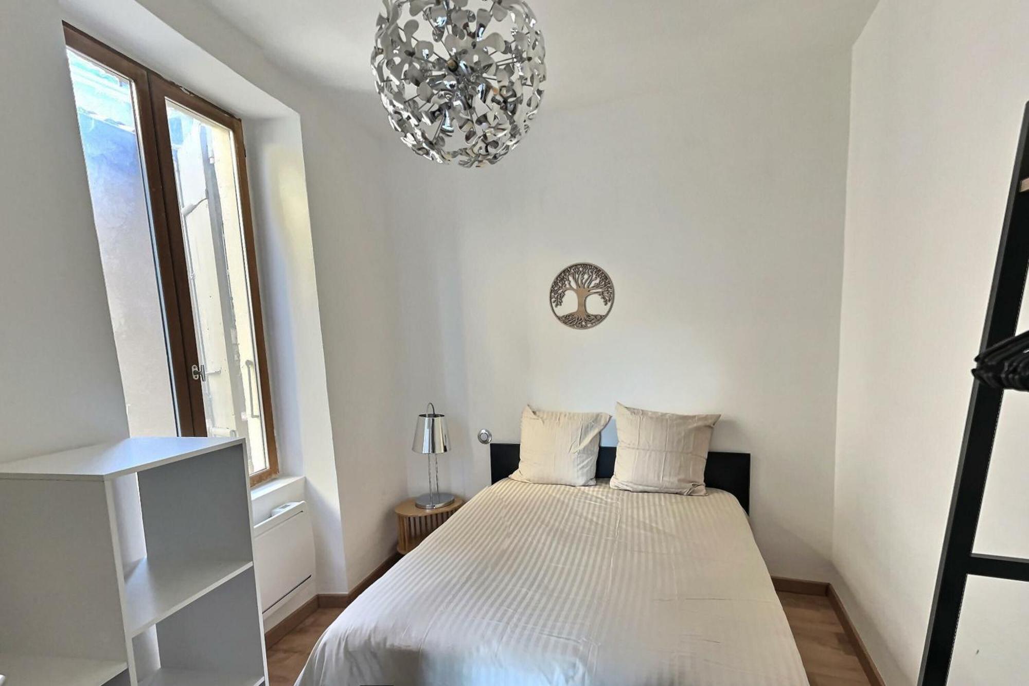 Apartment De Charme Avec Balcon Au Pied Des Commerces